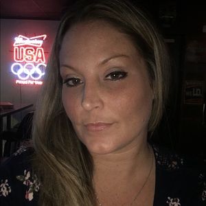 Meet your Posher, Stacy